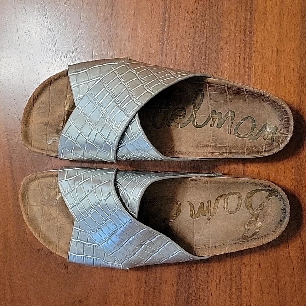 Sam Edelman silver slides. Size 9m